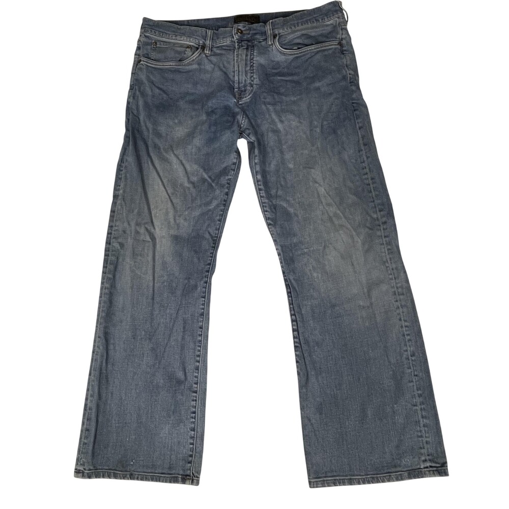Jos A Bank Reserve Jeans Men 36x30 Light Wash Relaxed Fit Denim Straight 37x28,5